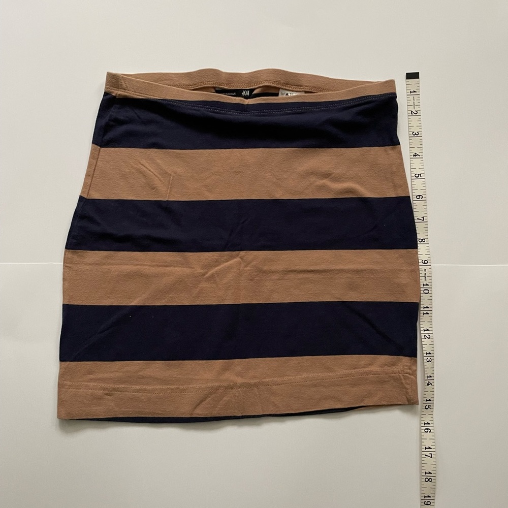 3 for $25 🛍️⭐️ H&M mini skirt